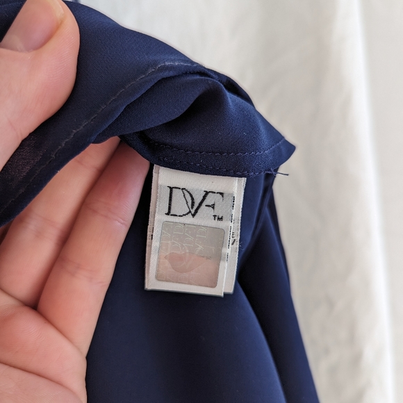 Flowy Diane Von Furstenberg Dita 100% silk blue & white dress - Picture 8 of 9